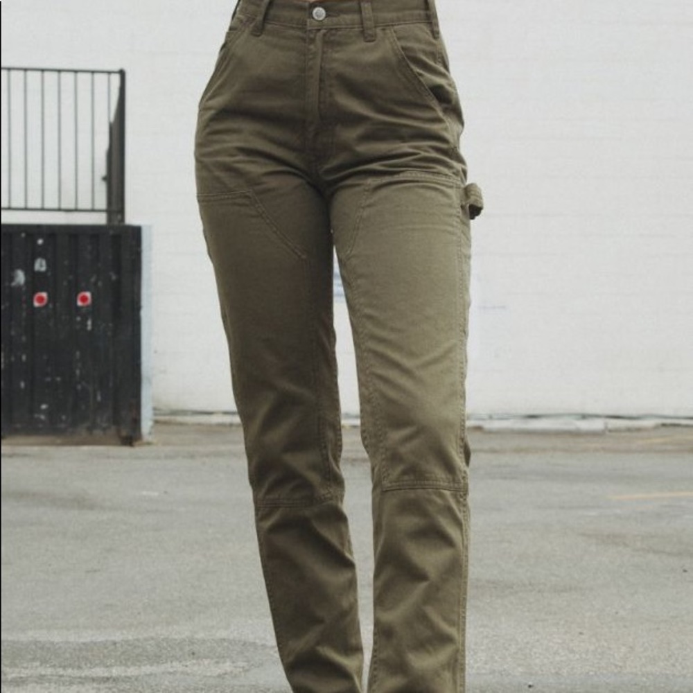 Brandy Melville Jane Cargo Pants